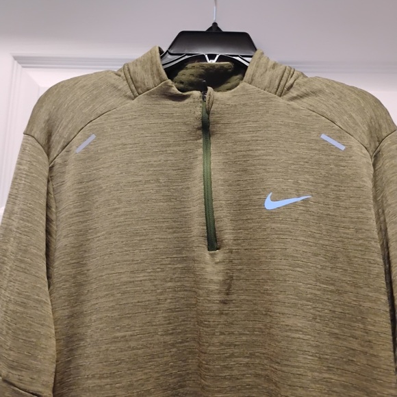 Nike Therma-FIT Repel Element Half-Zip Top Rough Green/Alligator Size XL - Picture 3 of 6